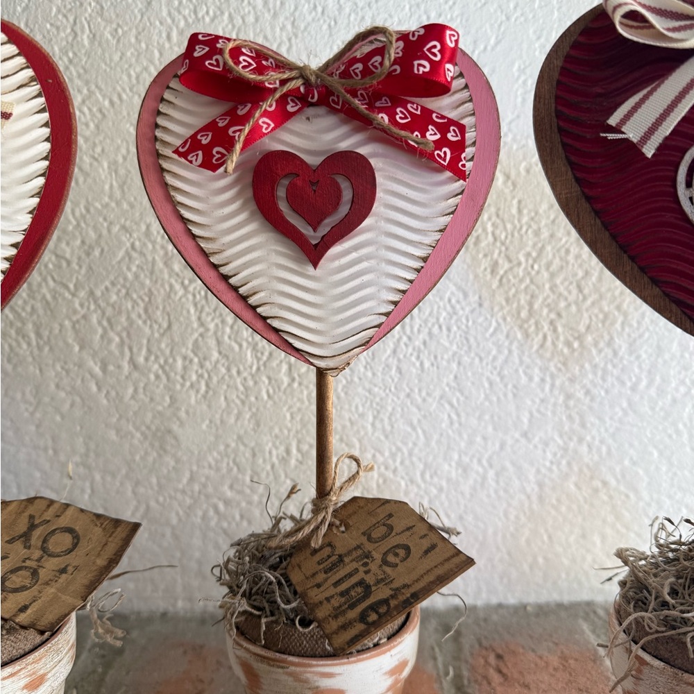 Handmade Heart Topiary Set - Picture 10 of 15